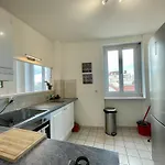 Paisible Hyper Centre Apartment