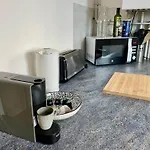 Apartment Paisible Hyper Centre