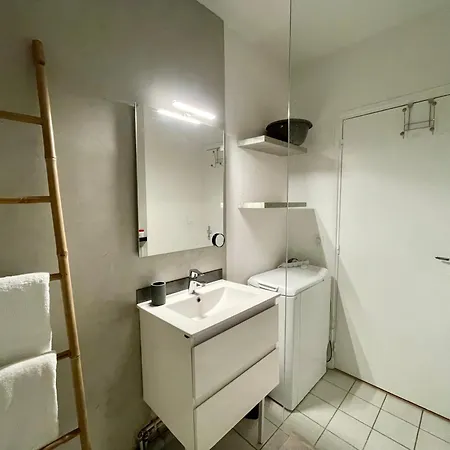 Paisible Hyper Centre